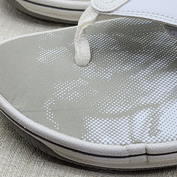 Clarks Women's Brinkley Jojo Thong Flip-Flop Sandal - US 11M - Picture 8 of 11